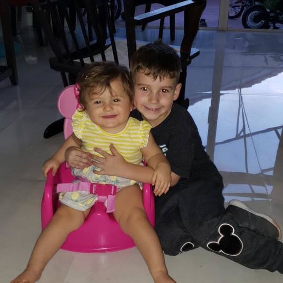 Meet your Posher, Jessica - Picture 1 of 1